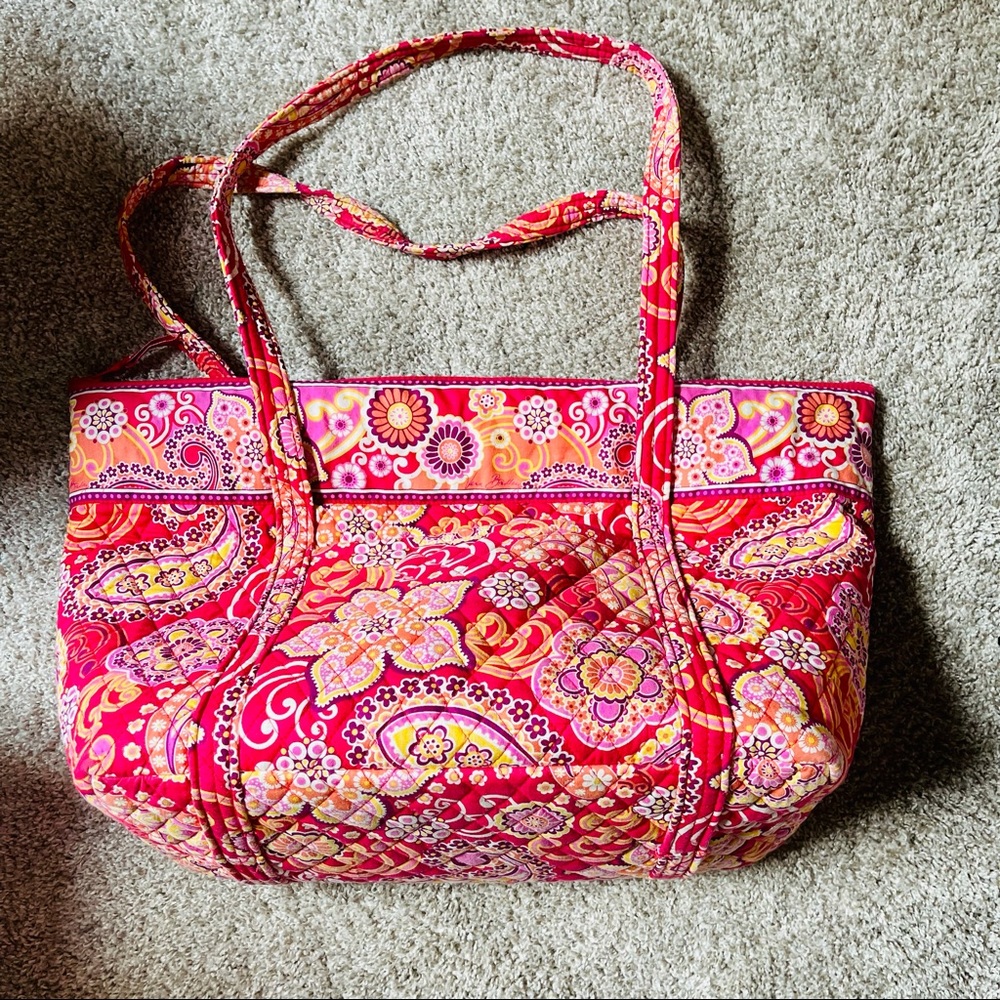 vera bradley travel duffel bag